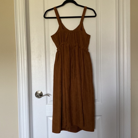 Button-up Pinafore Dress - Picture 3 of 3